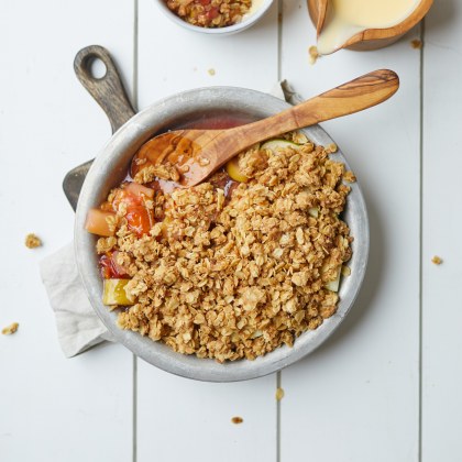 ANZAC Apple Plum Crumble