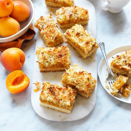 Apricot jam and coconut slice