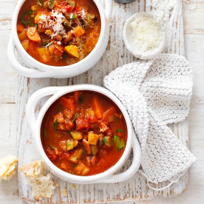 Hearty Veggie and Bacon Soup