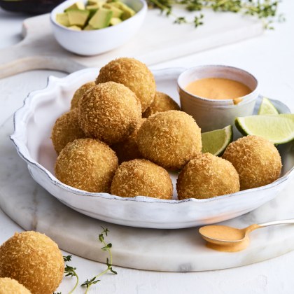 ABC Bites (Avocado, Bacon and Cheese)