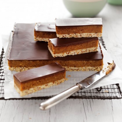 No-Bake Choc-Caramel Slice