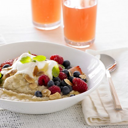 Oatmeal With Blueberries And Raspberries