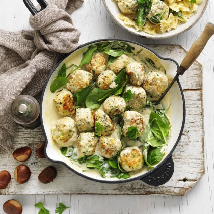 Chestnut and chicken meatballs