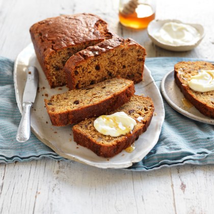 Wholemeal Date and Walnut Loaf