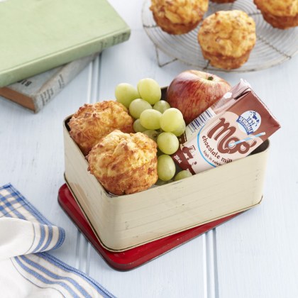 Cheesy Ham and Corn Puffs