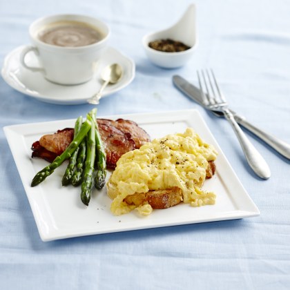 Best Ever Soft Cheddar Scrambled Eggs