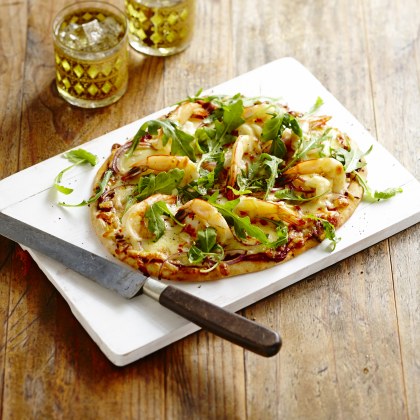 Chilli Prawn Pizza with Rocket