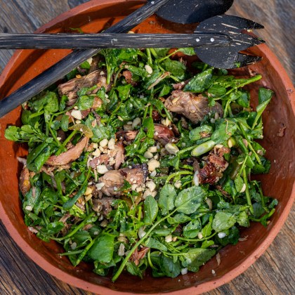 Smoked Luv-a-Duck Leg Salad with BBQ Chinese Seasoning