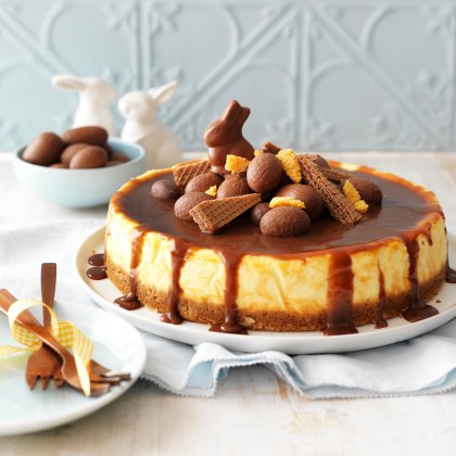 Baked Vanilla Cheesecake with Choc-Caramel Sauce