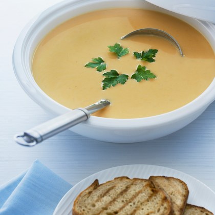 Roasted Sweet Potato and Garlic Soup
