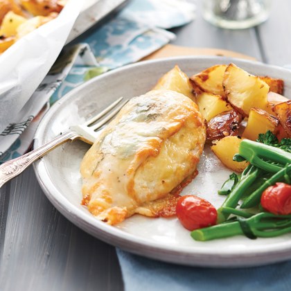 Three Cheese Chicken with Chilli Potatoes