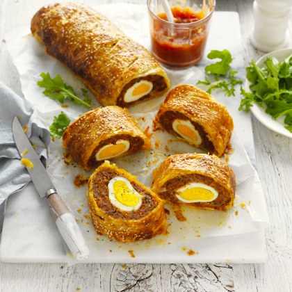 Giant Chorizo and Egg Sausage Roll