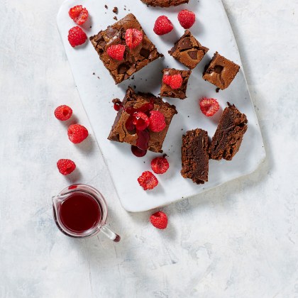 Chocolate Brownies with Raspberry Sauce