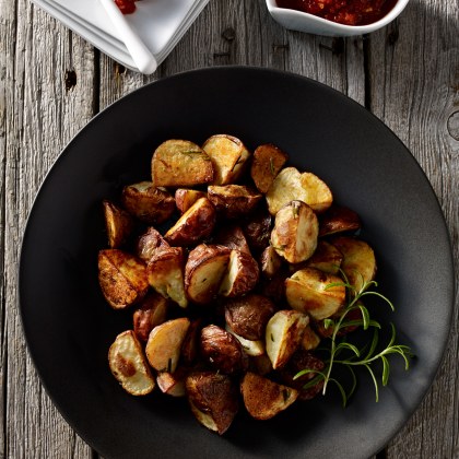 Spanish Tapas Potatoes (Patatas Bravas)