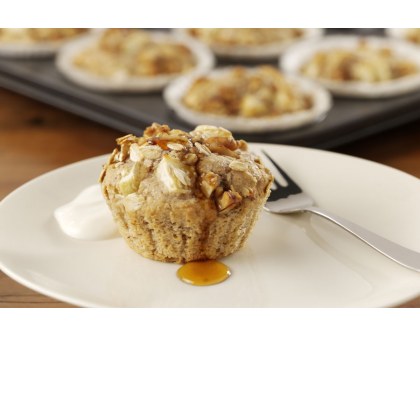 Warm Apple Maple Crumble Cakes