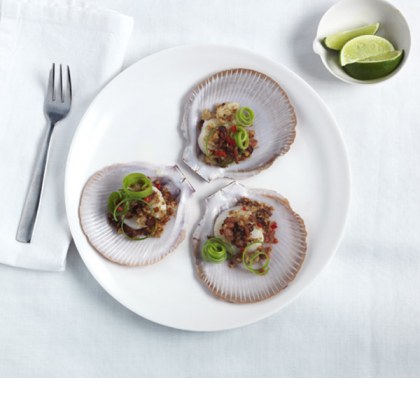 Seared Scallops with Bacon Crumb