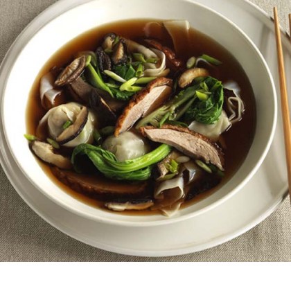 Roast duck and wonton soup