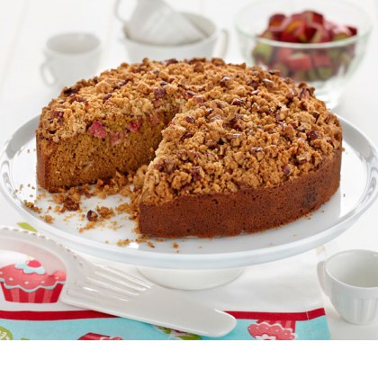 Rhubarb Crumble Cake