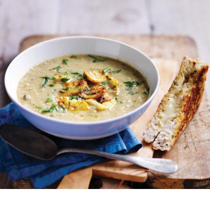 Roasted Mushroom & Cauliflower Soup