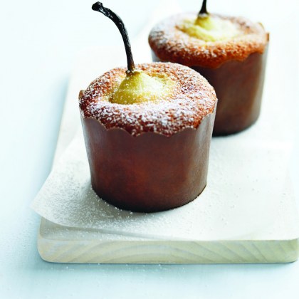 Pear and Vanilla Cakes