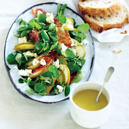 Beurre Bosc Pear, Prosciutto and Goat's Cheese Salad