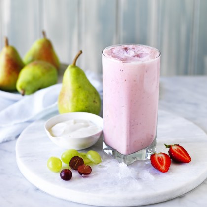 Pear and Strawberry Smoothie