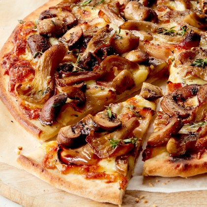 Mixed Mushrooms and Pancetta Pizza