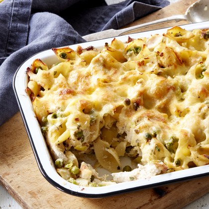Chicken, Leek and Pea Pasta Bake