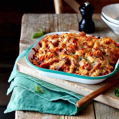 Tuna, Tomato and Mozzarella Fusilli Bake