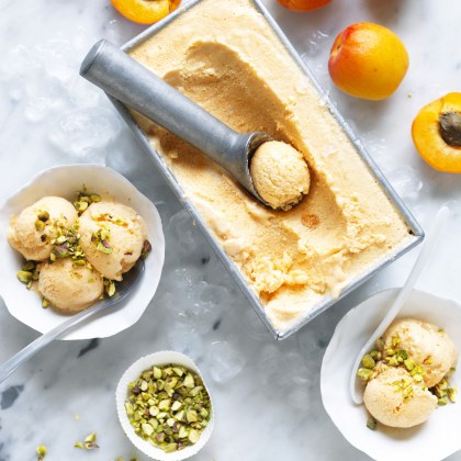 Apricot Frozen Yoghurt