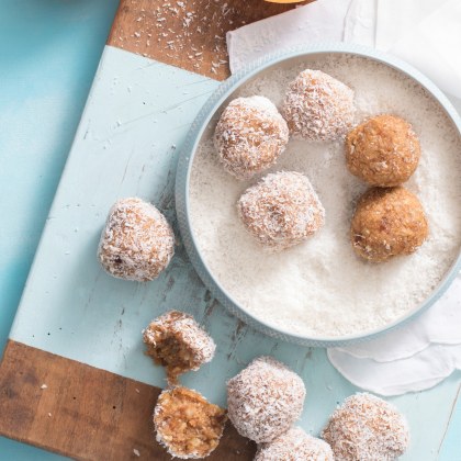 Apricot Chia Bliss Balls