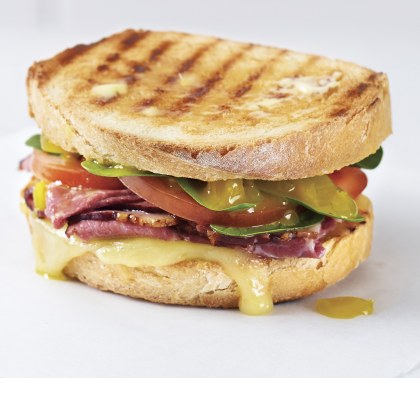 Roast Beef, Pickles & Cheese Toasted Sandwich