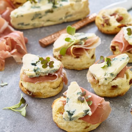 Mini Date and Fennel Scones with Blue Cheese