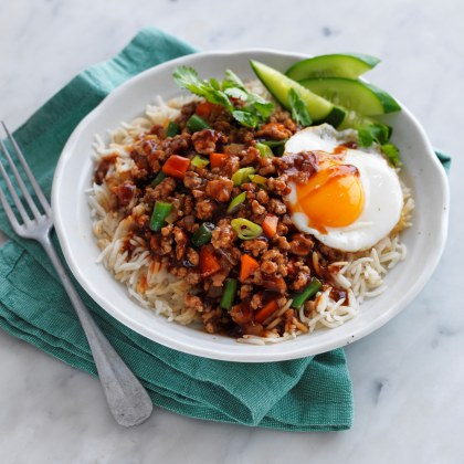 Honey And Soy Pork Mince Stir-Fry With Egg