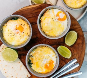 Baked Eggs with Jalapeno White Sauce