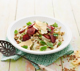 Retro Pesto Pasta Salad