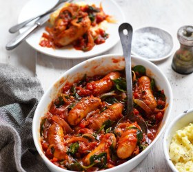 Chipolata Sausages in Tomato, Onion and Spinach Sauce