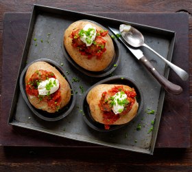 Jacket Potatoes With Meatballs