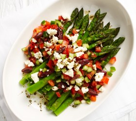 Asparagus with Greek Salad Dressing