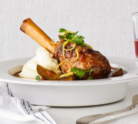 Greek Style Lamb Shanks