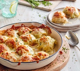 Cheese and Chive Monkey Bread