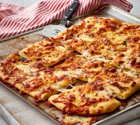 Cheesy Herb and Garlic Pizza