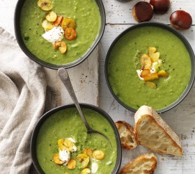 Chestnut, Spinach and Green Pea Soup