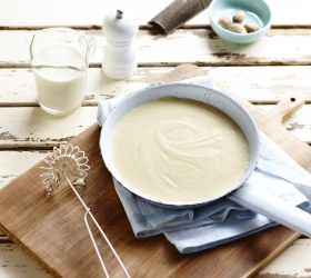 Easy Cheese Bechamel Sauce