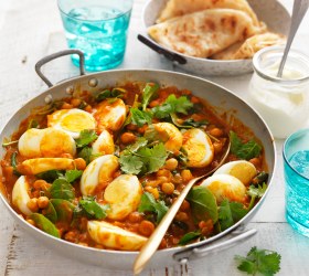 Mild Egg Korma with Chickpeas and Spinach