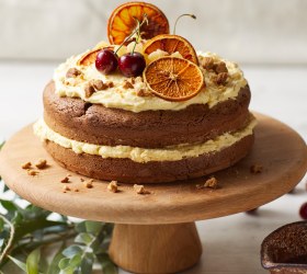 Golden Brown Gingerbread Cake (low-sugar) Golden Brown Gingerbread Cake (low-sugar)