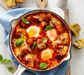 Italian Meatballs with Eggs Italian Meatballs with Eggs