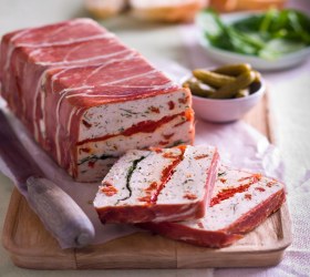 Chicken, Roasted Peppers and Sun Dried Tomatoes Terrine Chicken, Roasted Peppers and Sun Dried Tomatoes Terrine