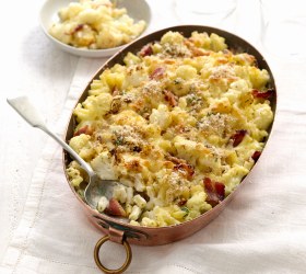 Cauliflower, Pancetta and Pangratto Macaroni Bake