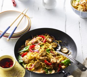 Honey and Soy Chicken Stir Fry with Mushrooms and Hokkien Noodles Honey and Soy Chicken Stir Fry with Mushrooms and Hokkien Noodles